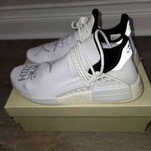 Adidas × Pharrell Williams